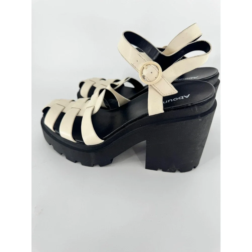 Abound Platform Sandals Women 9 White Fisherman Chunky Lug Sole Heel ABMARTY-PU